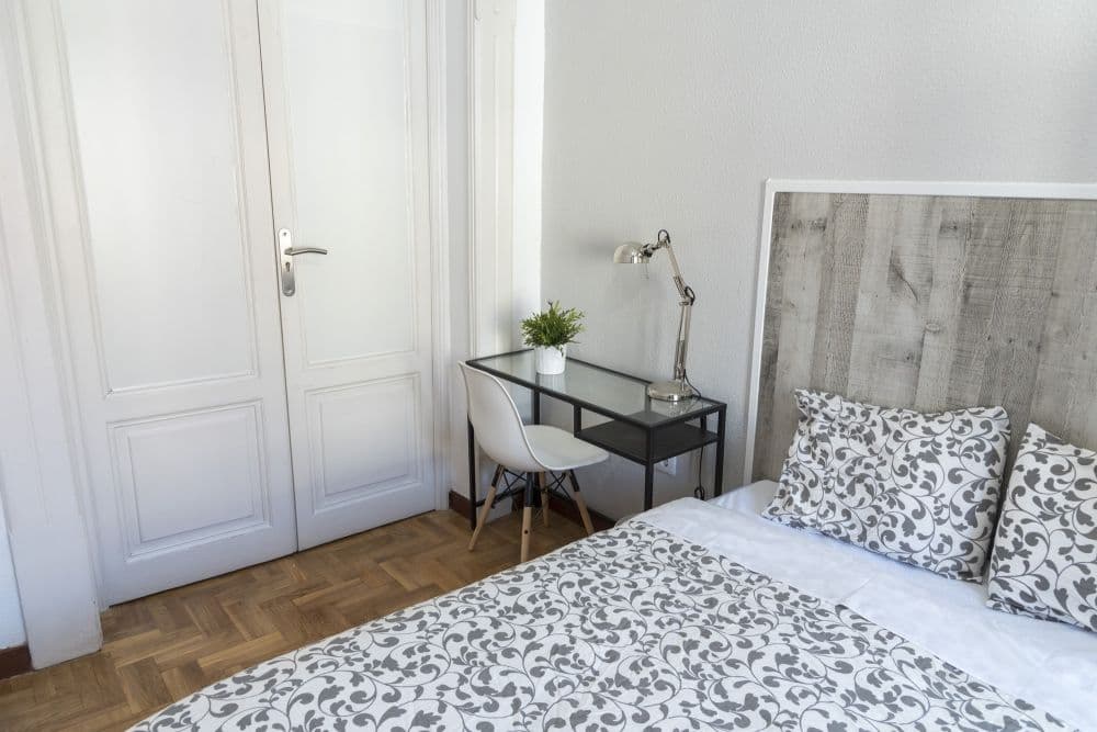 Private room in Madrid photo 2